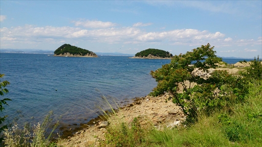 お食事の後は、男鹿島を散策♪